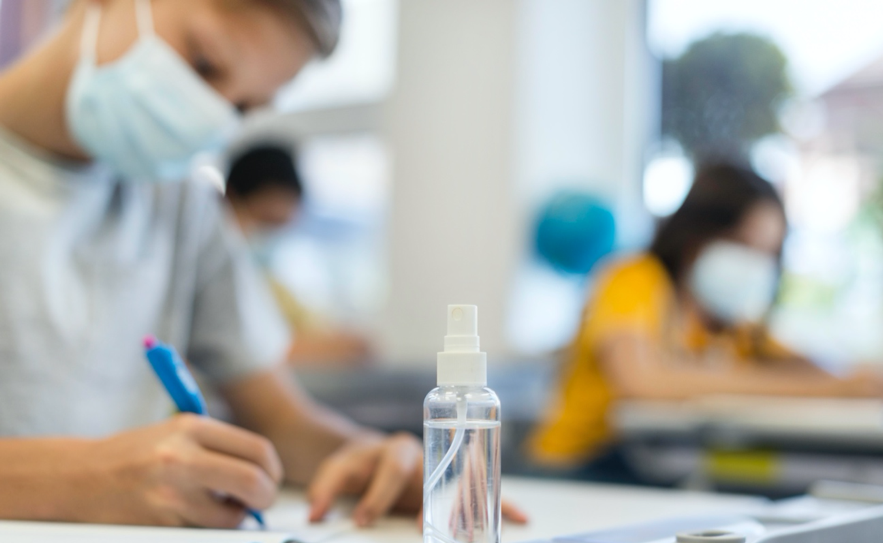 El Colegio de Médicos secunda el aviso del CGCOM de que no es competencia médica certificar las ausencias escolares por coronavirus