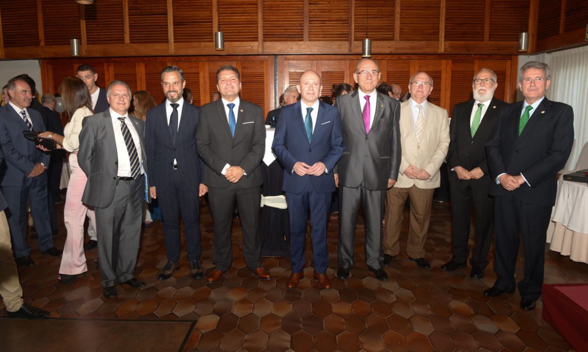 Homenaje al 90 Aniversario del Colegio de Médicos de Ceuta