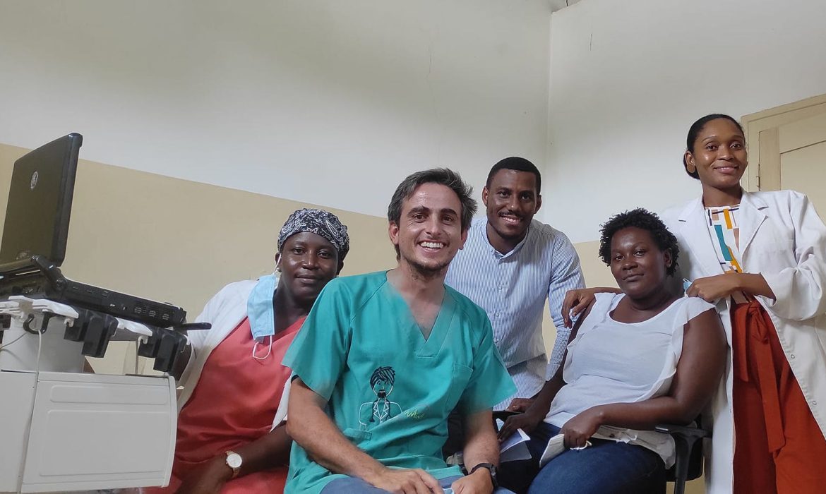 García Lanzas regresa de un nuevo proyecto de formación de Cooperación Internacional en Santo Tomé